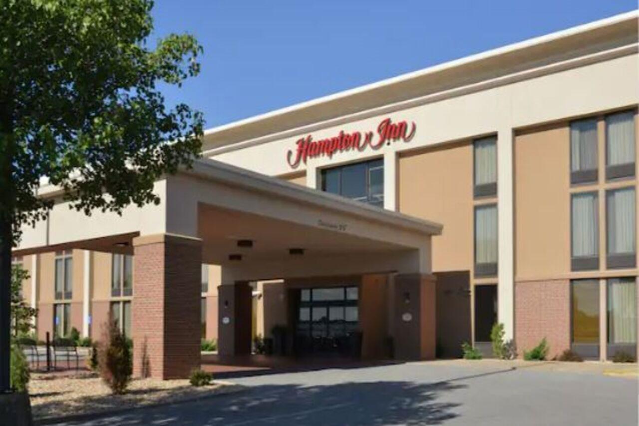 Hampton Inn Springfield-South מראה חיצוני תמונה