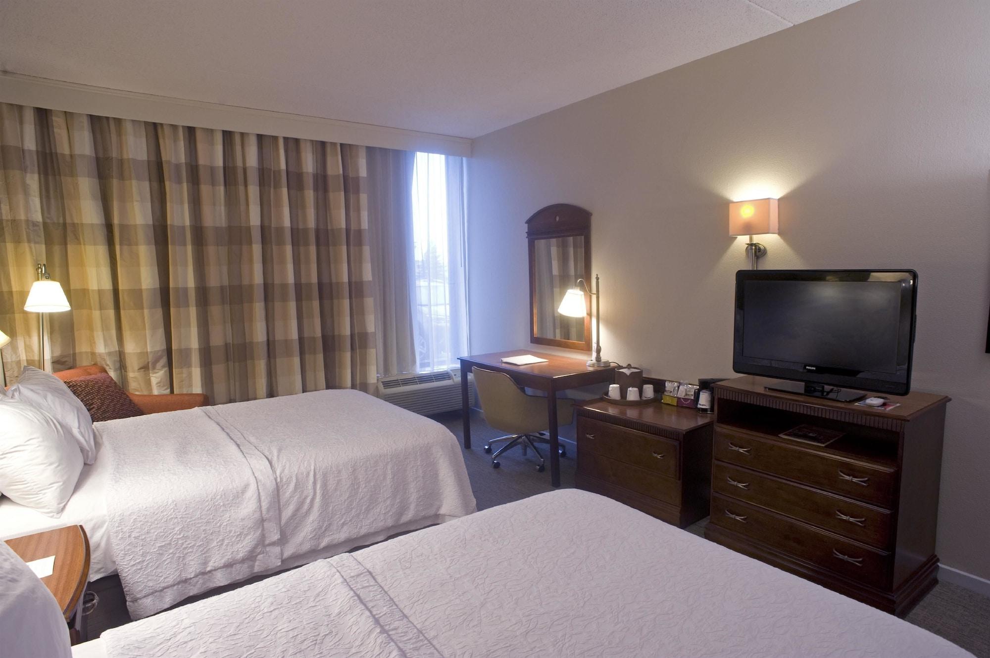 Hampton Inn Springfield-South מראה חיצוני תמונה