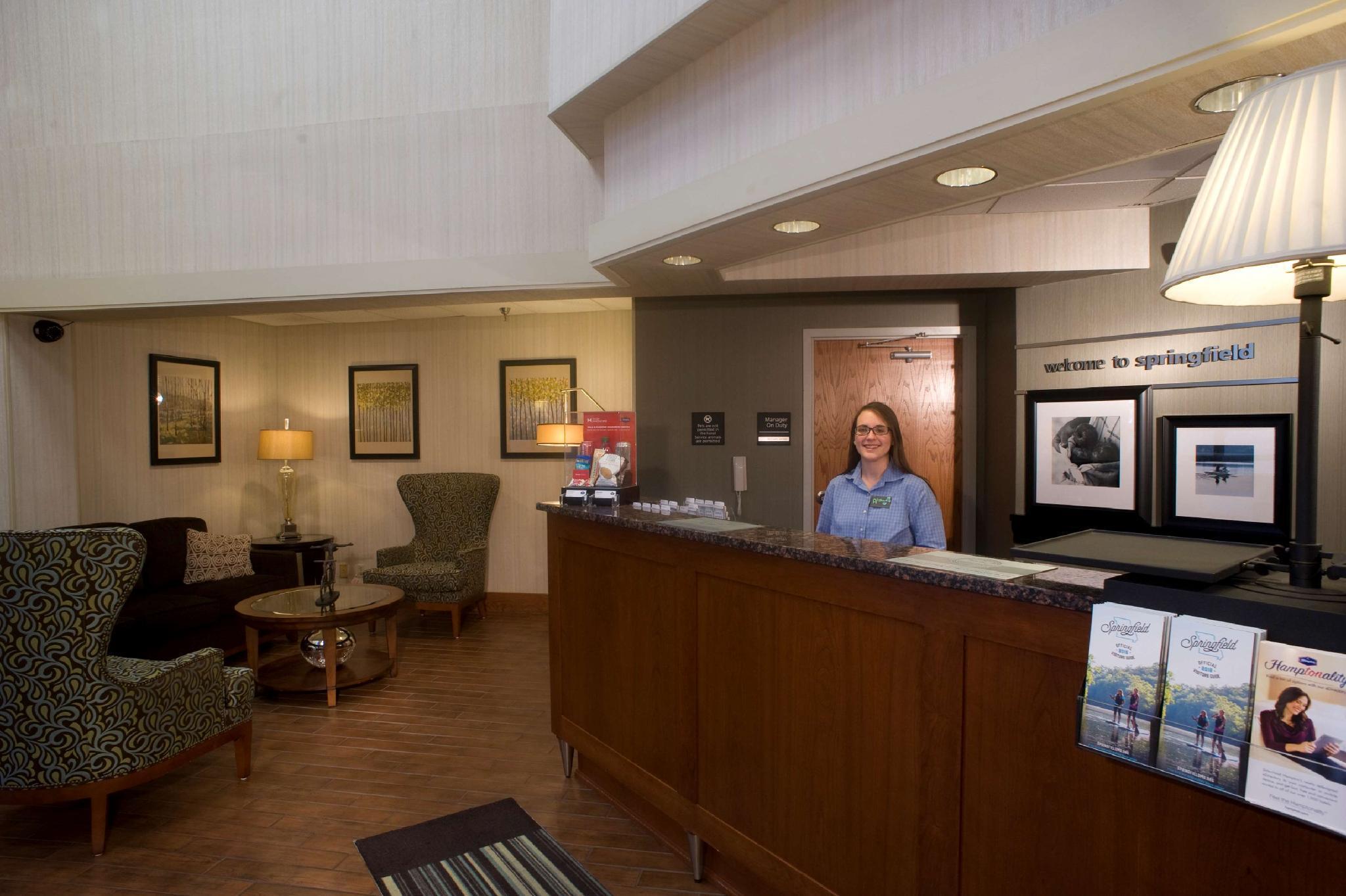 Hampton Inn Springfield-South מראה חיצוני תמונה