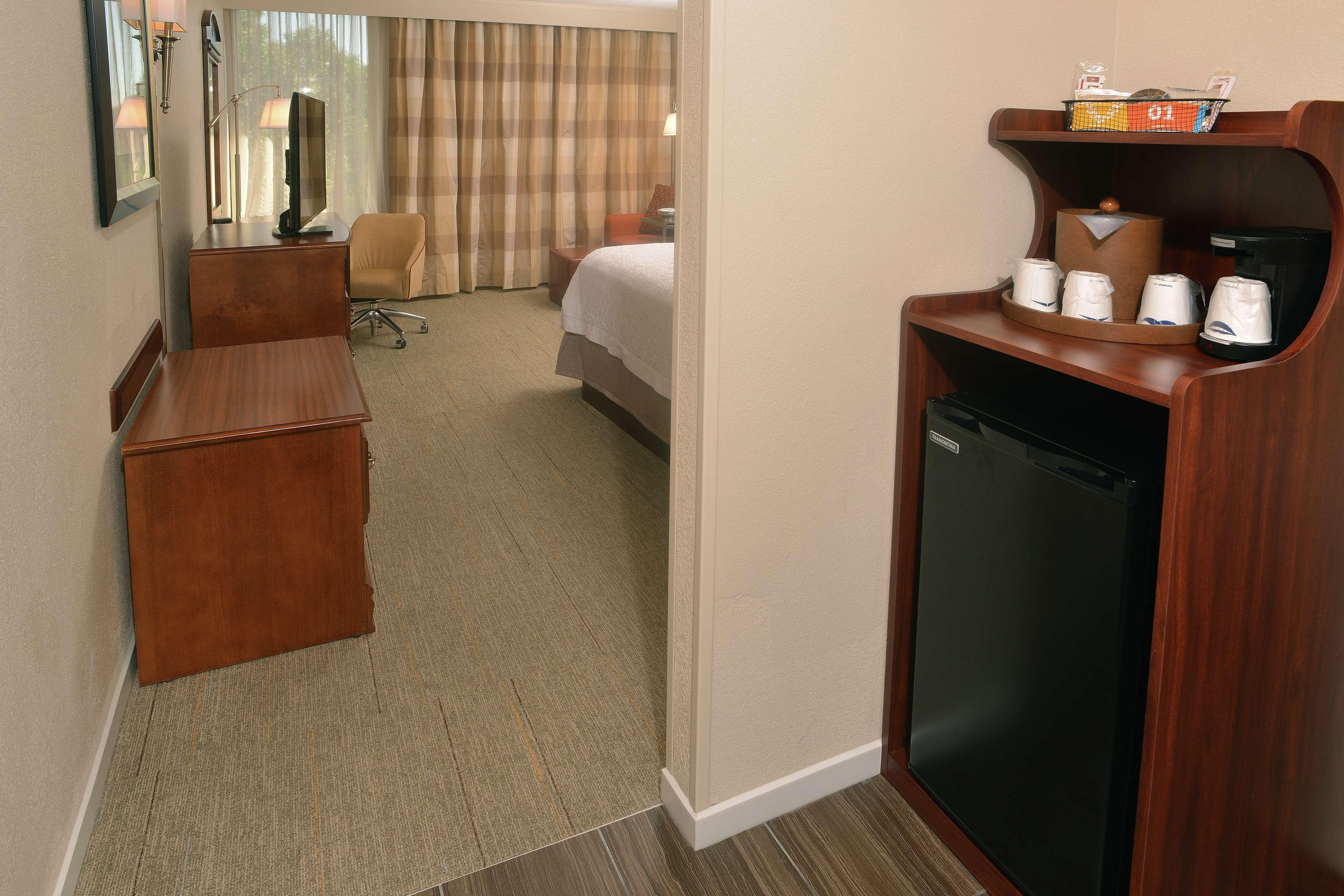 Hampton Inn Springfield-South מראה חיצוני תמונה