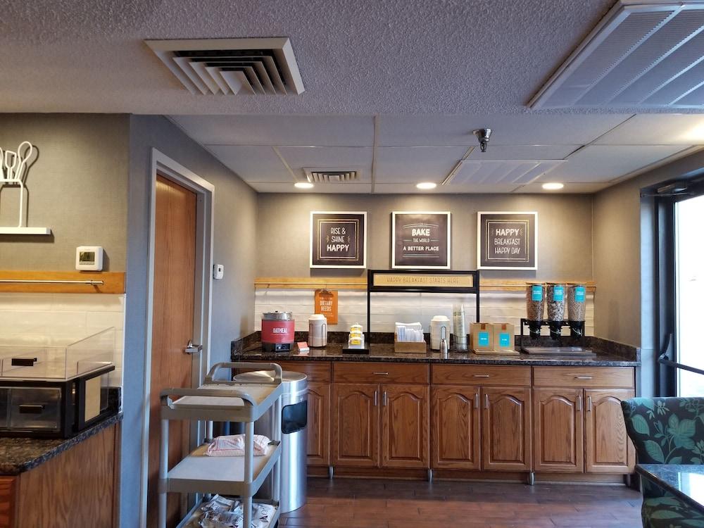 Hampton Inn Springfield-South מראה חיצוני תמונה