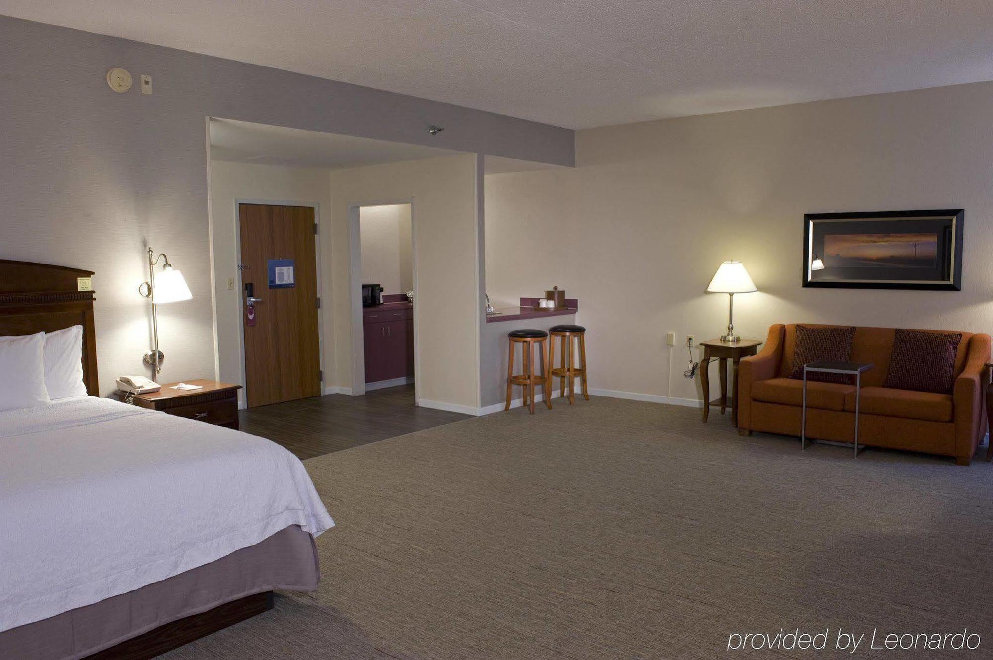 Hampton Inn Springfield-South מראה חיצוני תמונה