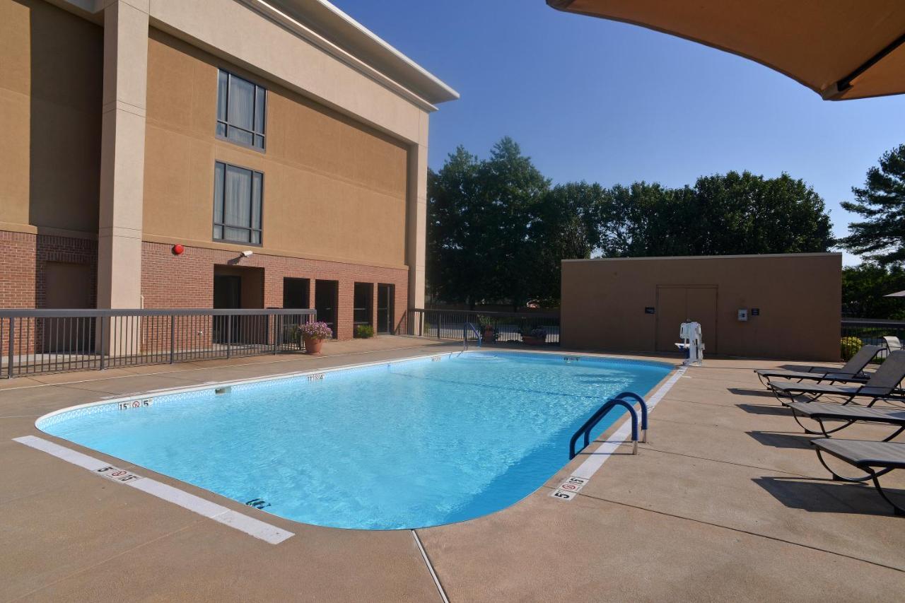 Hampton Inn Springfield-South מראה חיצוני תמונה
