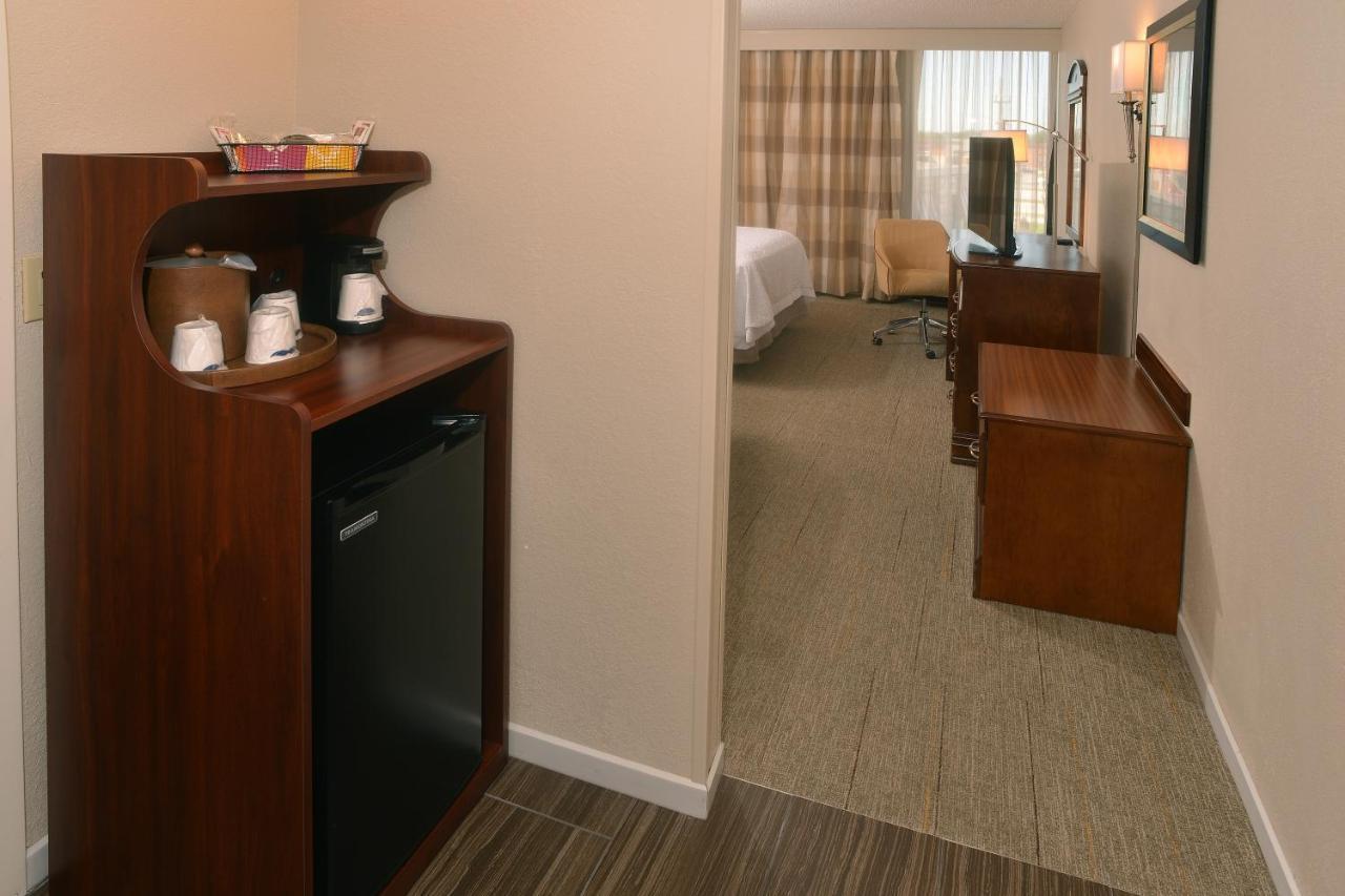 Hampton Inn Springfield-South מראה חיצוני תמונה